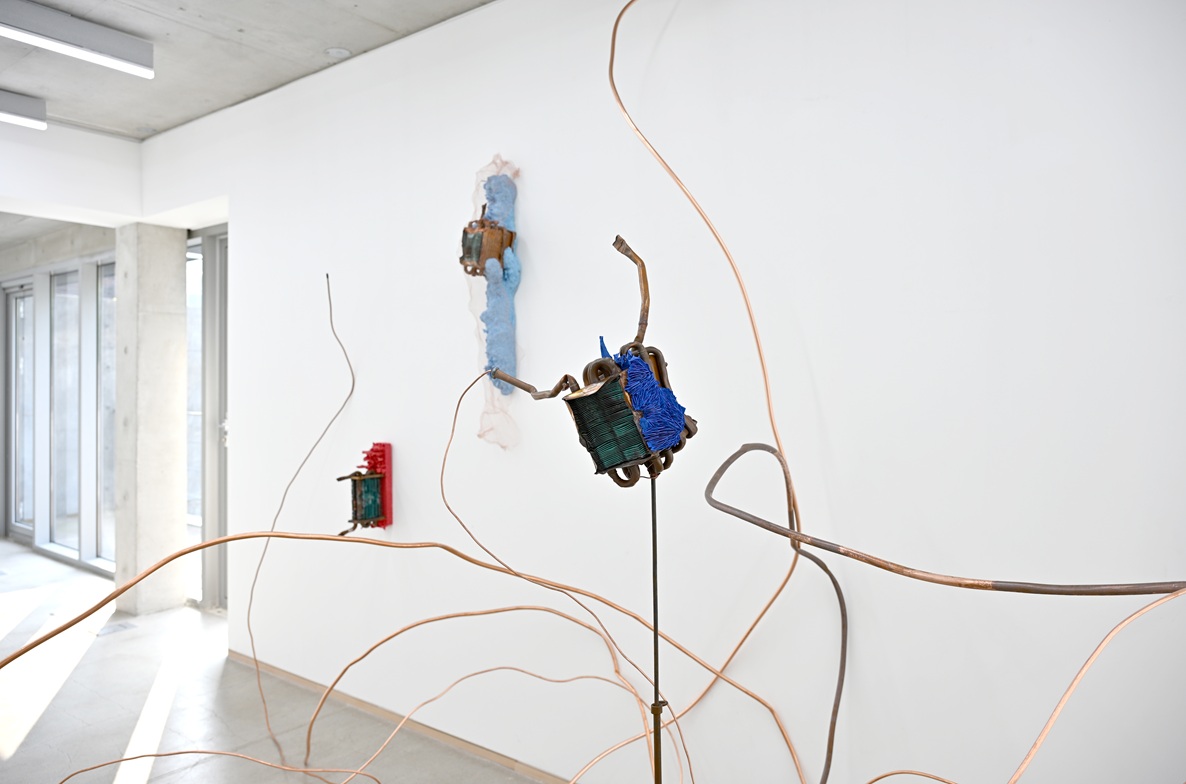 [저화질] 김지아나 ≪부서진 채로 존재하는 법≫ 2층 전시전경 - A-Lounge Contemporary (20)