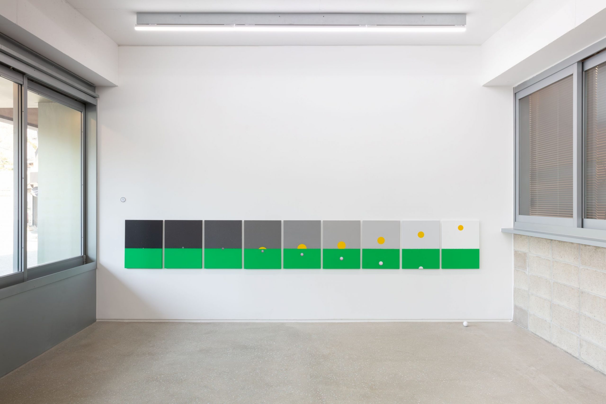 심아빈 ≪거리와 깊이 Distance & Depth≫ 1층 전시전경 - A-Lounge Contemporary (1) 저화질