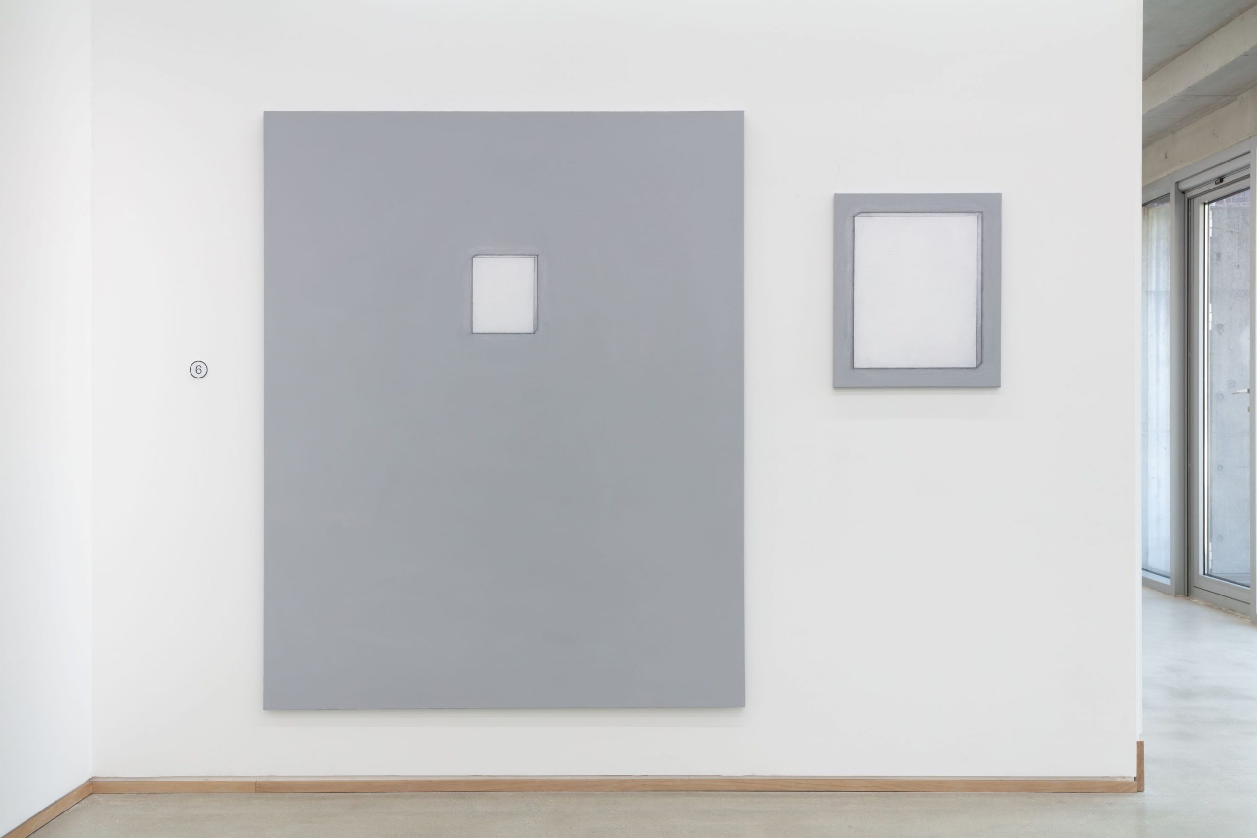 심아빈, 크기에 대한 고찰_큰 그림과 작은 그림, 2026, Acrylic and pencil on canvas, 162.2x130cm, 53x45.4cm 저화질